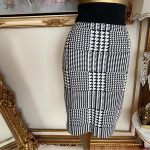 MNG Suit Pencil Skirt